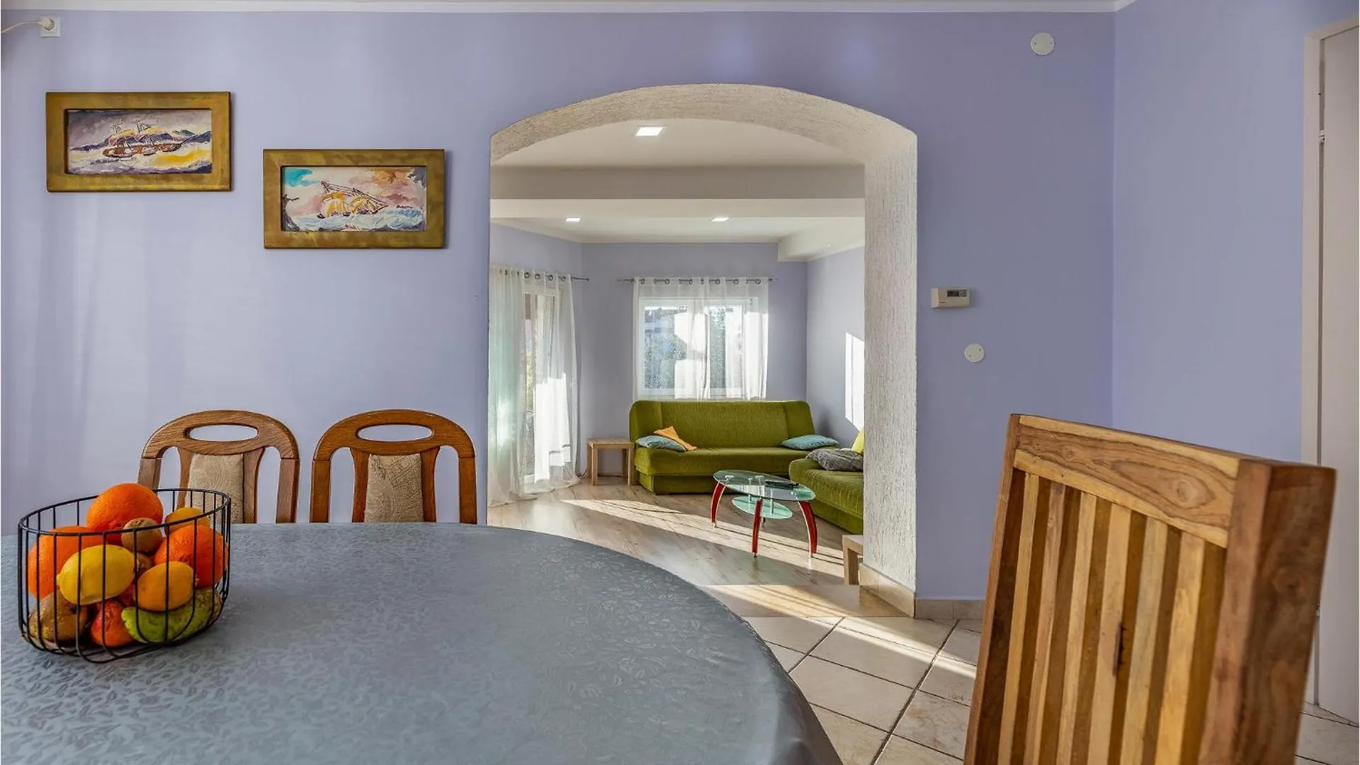 3 Bedroom Pet Friendly Apartment In PUY