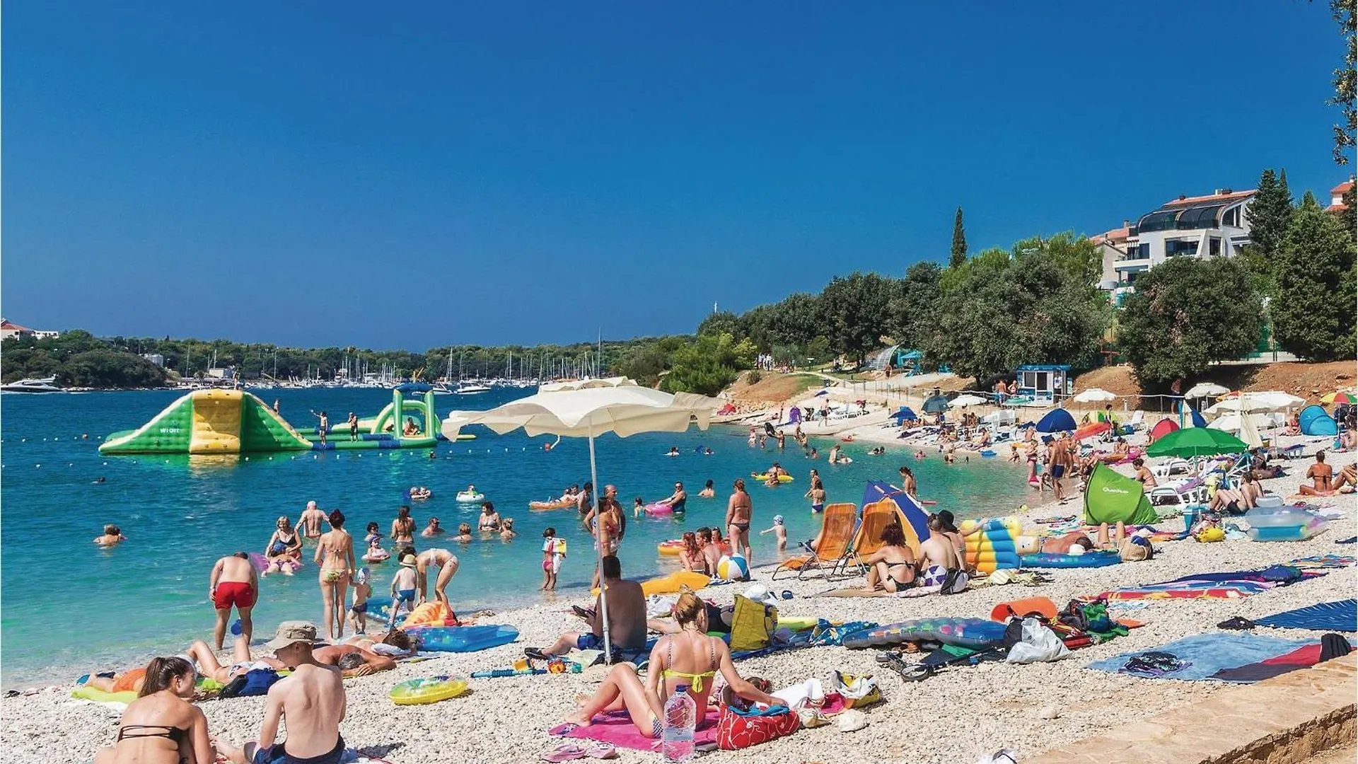 3 Bedroom Pet Friendly Apartment In Pula Croatie