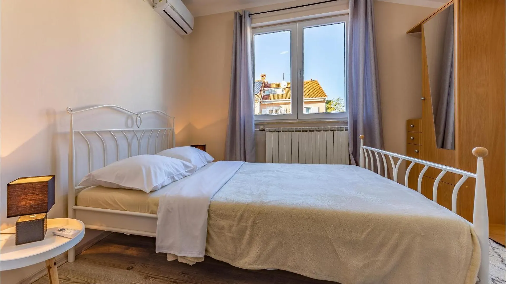 3 Bedroom Pet Friendly Apartment In Pula